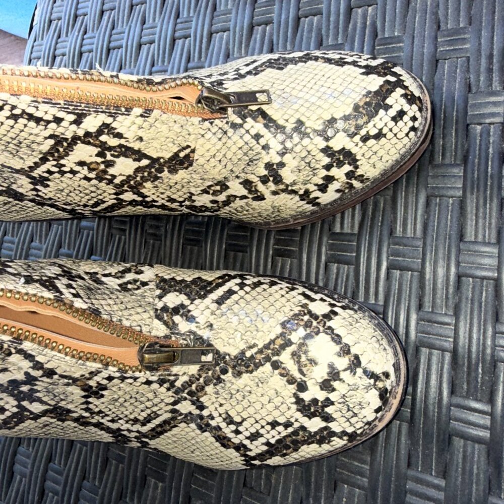 Snakeskin Women's Booties Zip Up Mata 6.5 - Picture 5 of 10